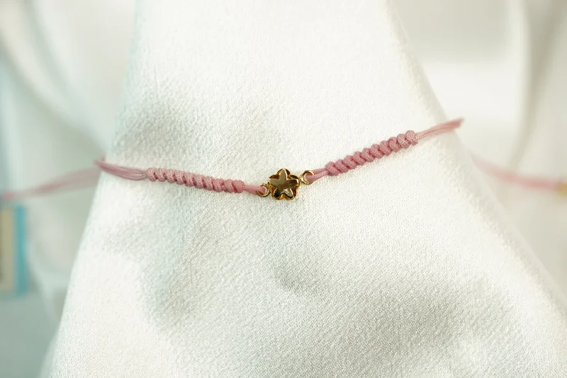 Ladies Party Bracelets -14k Mini Flower Adjustable Bracelet