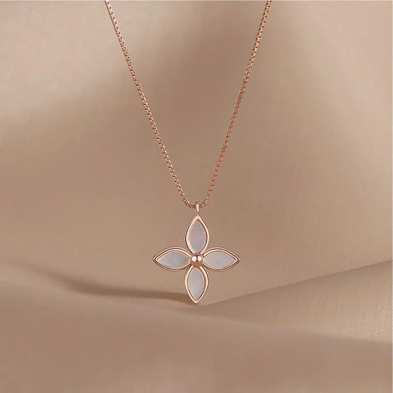 Ladies Necklaces for Love Proposals-ins style double sided clover necklace