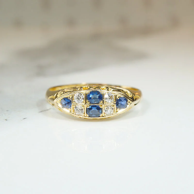 Geometric Shape Rings -Charming English Sapphire & Diamond 18ct Gold Ring