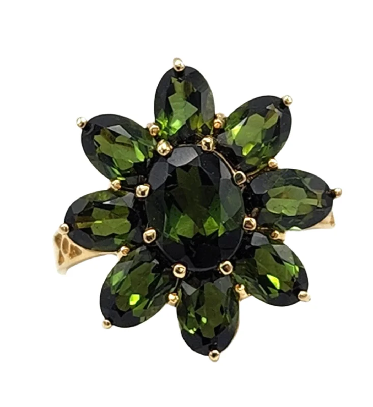 Round Stone Rings -14K Gold Green Tourmaline Flower Ring