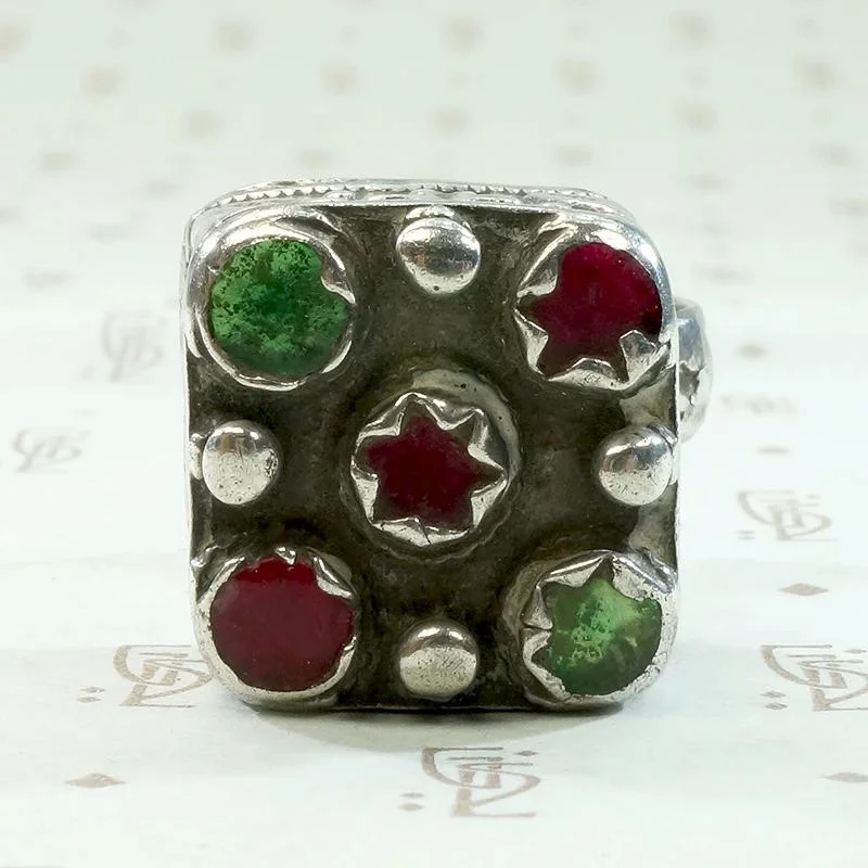 Solitaire Style Rings -Red & Green Glass Statement Ring in Sterling Silver