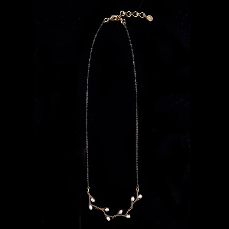 Ladies Necklaces for Dreamers-Pussy Willow Necklace - Contour Chain