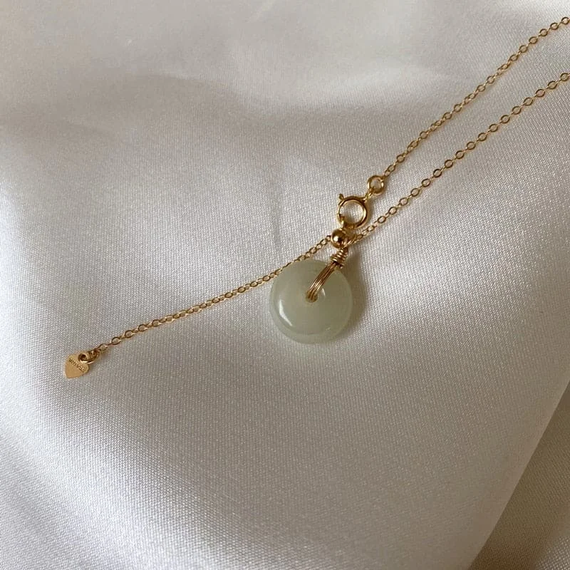 Ladies Necklaces Light Weight-Synthetic Jade Pendant Necklace