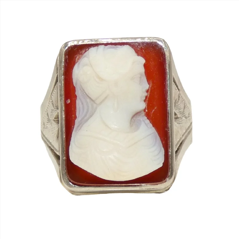 Club Symbol Rings -14K White Gold Cameo Ring