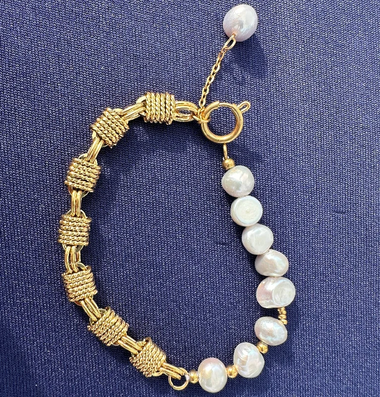 Ladies Designer Bracelets -Blue Pearl and Chain Bracelet