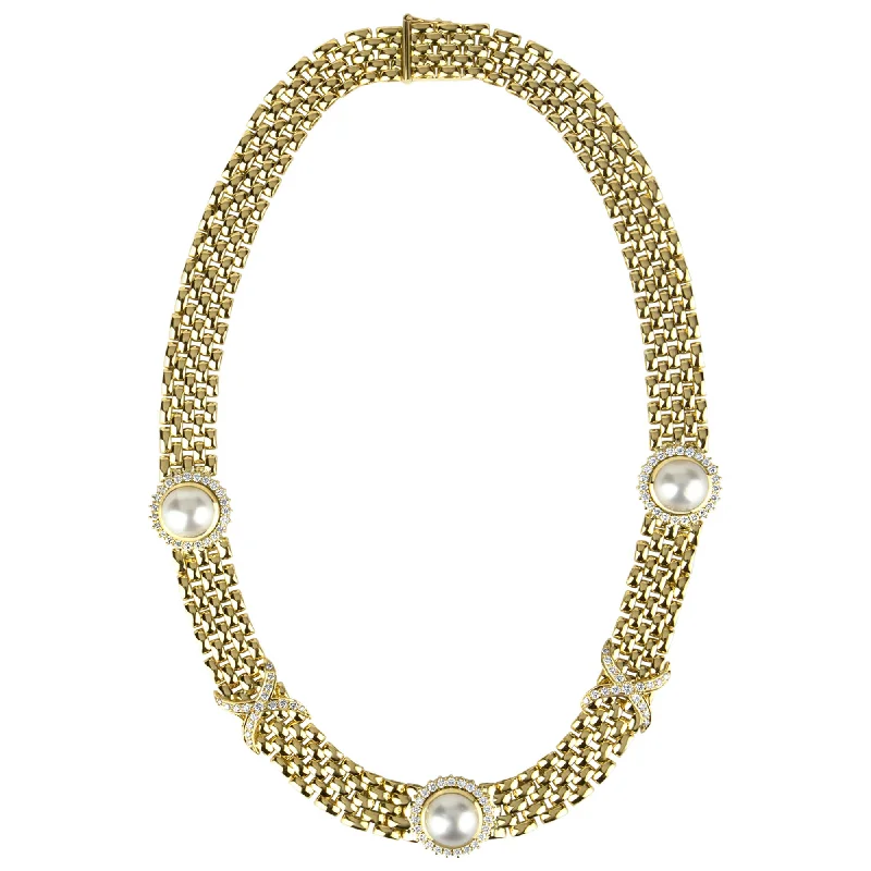 Ladies Necklaces Swooping Curve-Necklace - South Sea Pearl And Diamond (2291F)