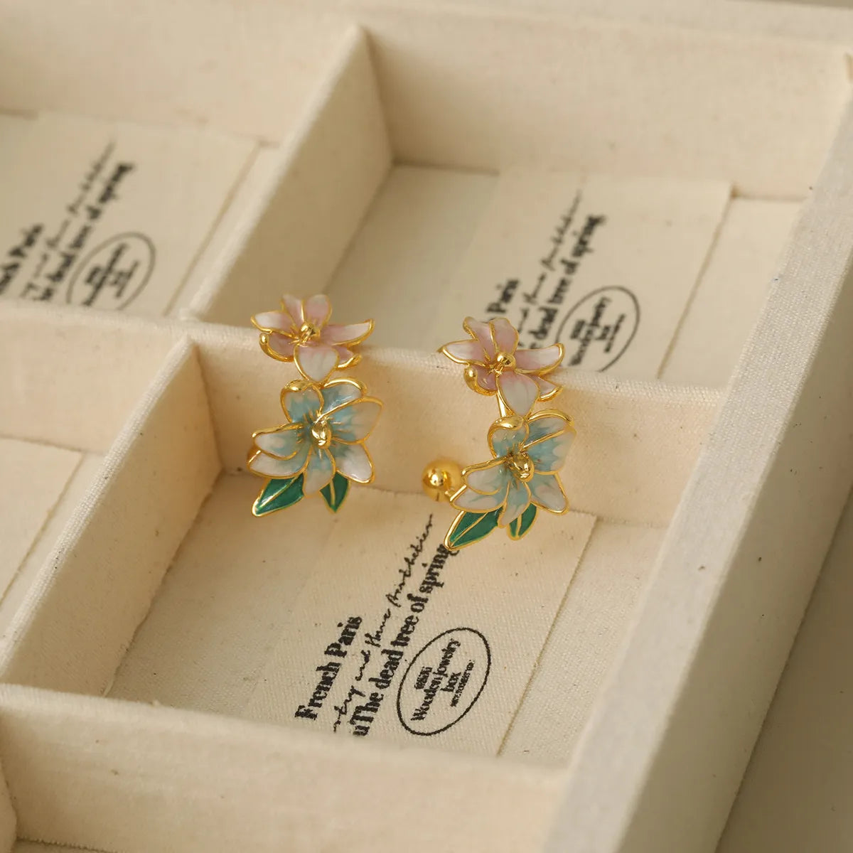 Ladies Earrings with White Colemanite-1 Pair IG Style Sweet Flower Enamel Copper 18K Gold Plated Ear Studs