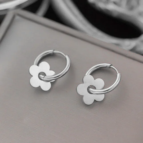 [Ehg26] Hollow Flower Earrings Steel Color