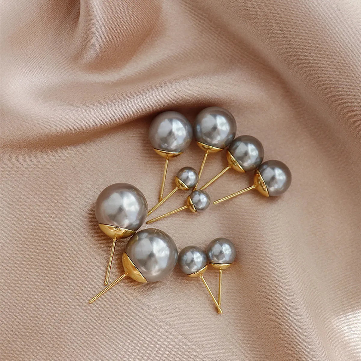 Ladies Earrings for Beach Days-1 Pair Simple Style Round Plating Inlay Freshwater Pearl Artificial Pearls Gold Plated Ear Studs