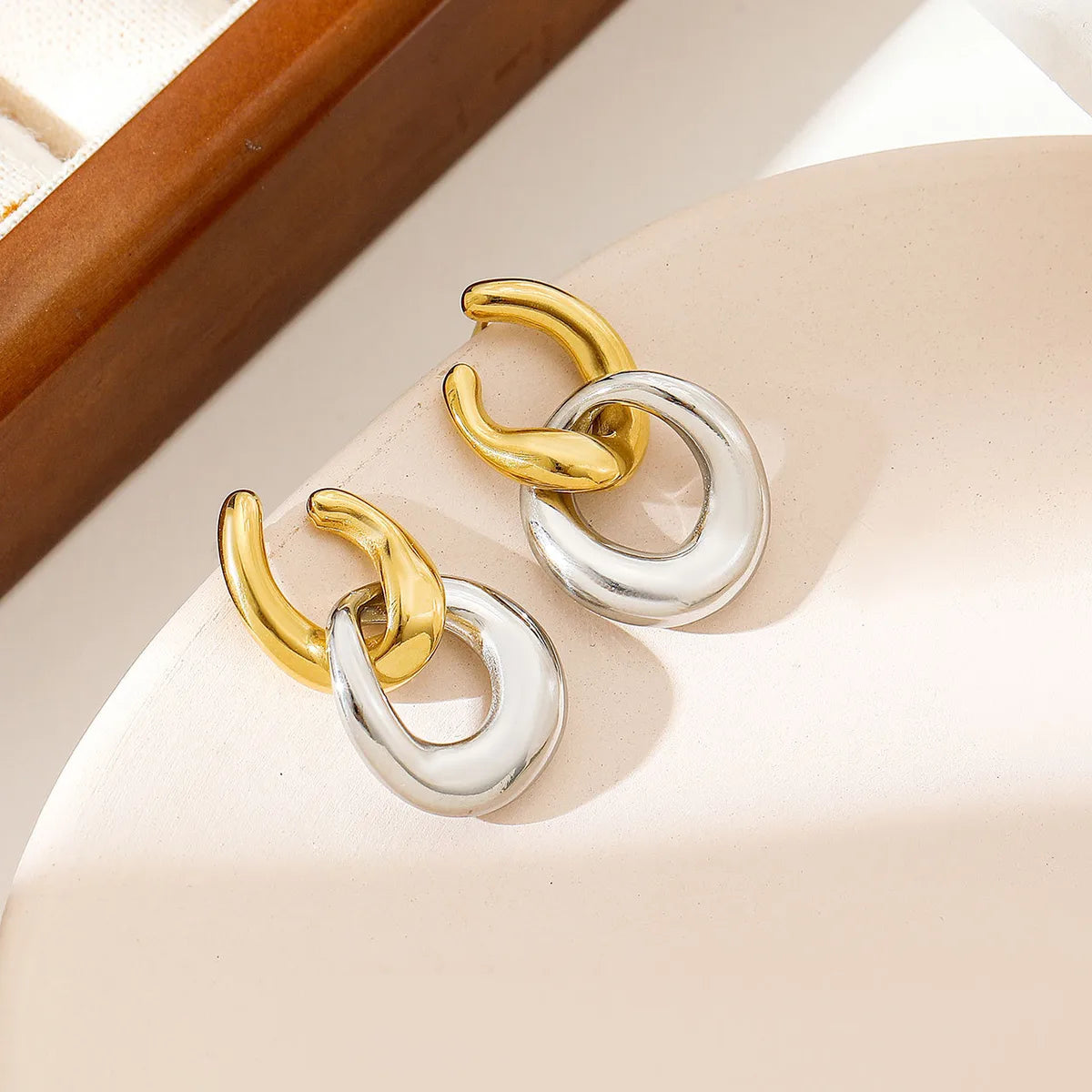 Ladies Earrings with Globe Studs-1 Pair Simple Style Color Block Plating 304 Stainless Steel Gold Plated Drop Earrings