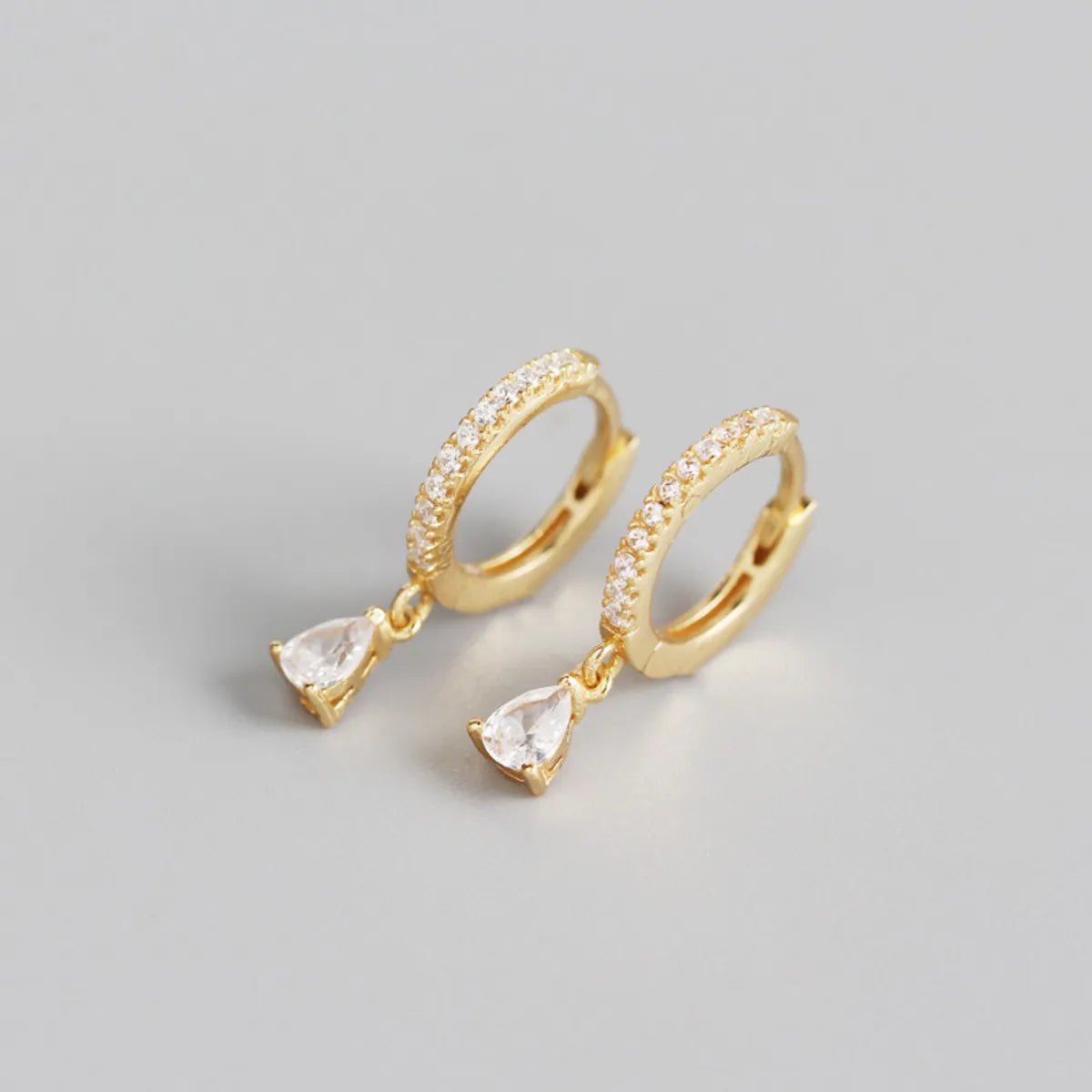 Yellow Gold (White Stone)